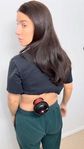 Cliente usando la ventosa eléctrica